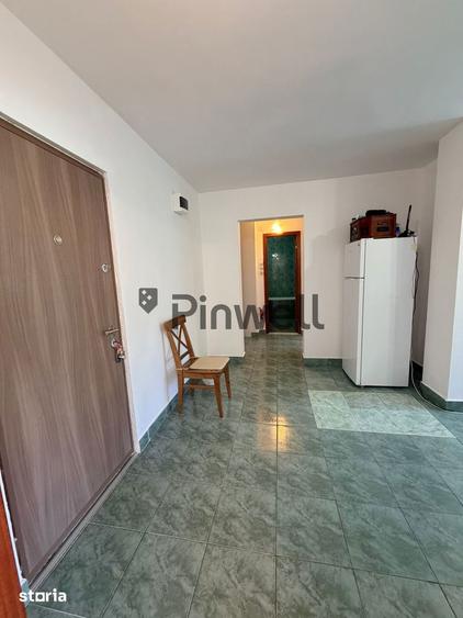 Apartament cu 2 camere decomandat în Tei