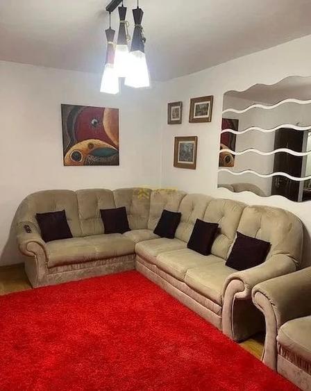 Apartament cu 3 camere decomandat în Semicentral