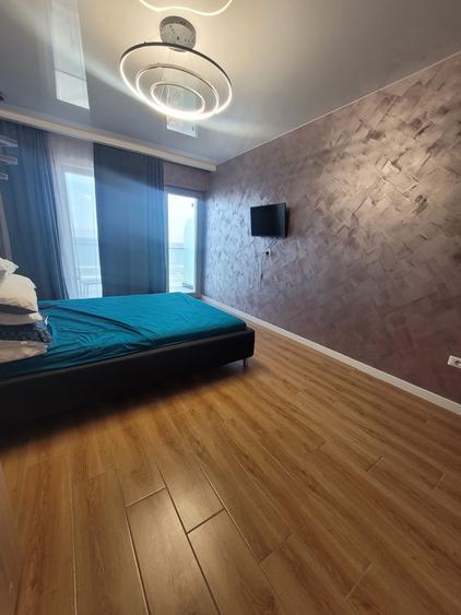 Apartament cu 2 camere decomandat, mobilat în Central