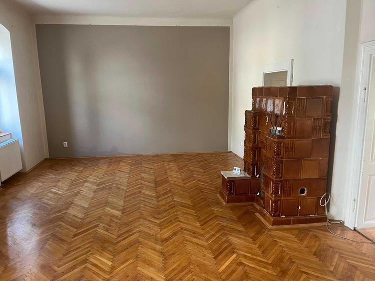 Spațiu comercial, de 150 mp, în Ultracentral