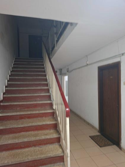 Apartament cu 3 camere decomandat în Unirii