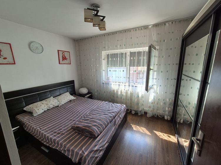 Apartament cu 2 camere decomandat în Ostroveni