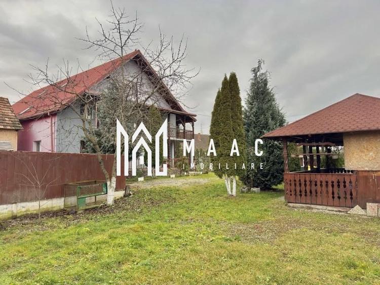 Duplex cu 5 camere cu Canalizare în Cârțișoara