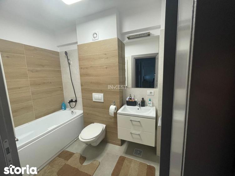 Apartament cu 3 camere decomandat, mobilat în Galata