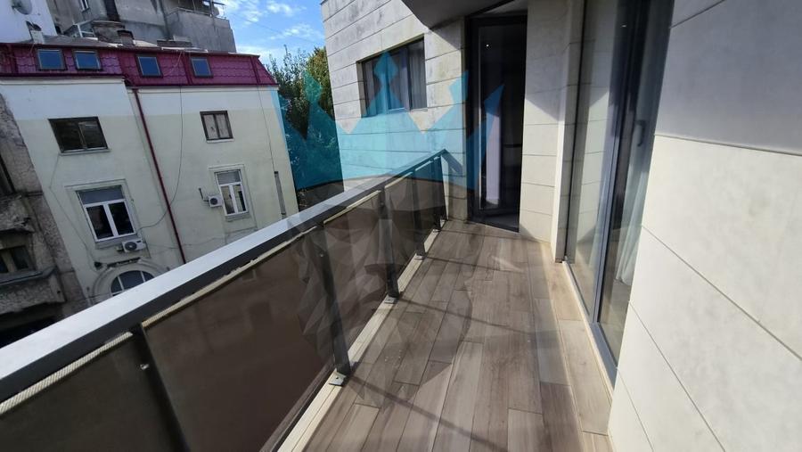 Apartament cu 2 camere decomandat, mobilat în P-ța Victoriei