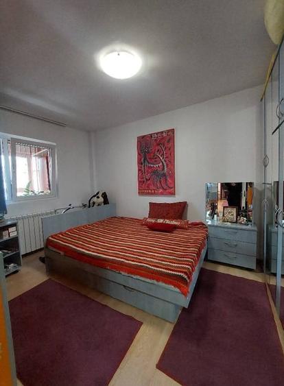 Apartament cu 2 camere semidecomandat, mobilat în Colentina