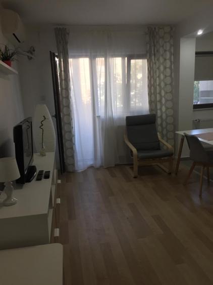Garsonieră decomandată în Tineretului