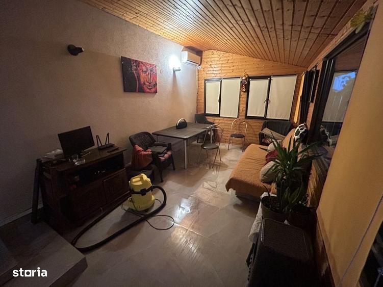 Casă cu 4 camere cu Teren 950 Mp în Adunații-Copăceni