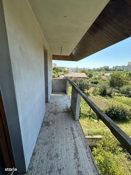 Casă cu 4 camere în Ciurbești