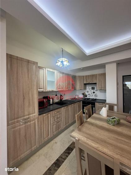 Apartament cu 3 camere în Central