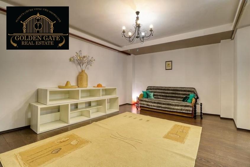 Apartament cu 5 camere decomandat, mobilat în Victoriei