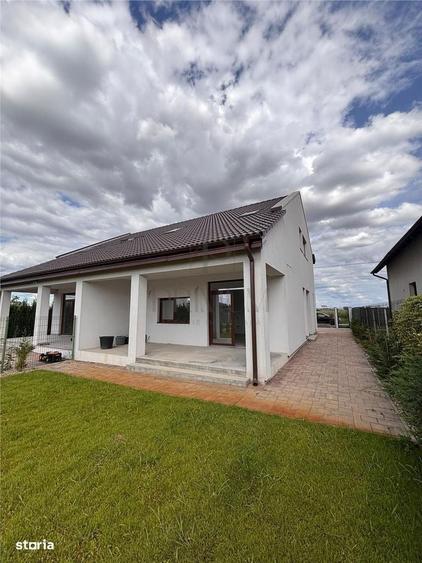 Duplex Spatios, Mosnita Noua, Locatie Excelenta, Curte Amenajata - 1