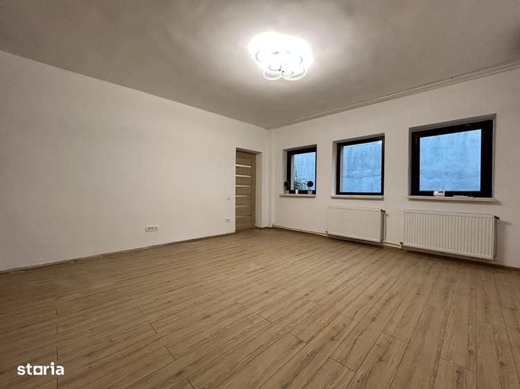 Casă cu 4 camere în Șerban Vodă