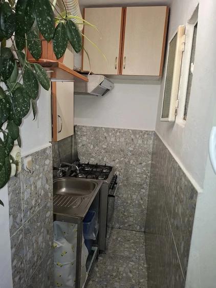 Garsonieră decomandată în Complex Studențesc