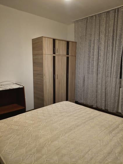 Apartament cu 2 camere semidecomandat în Coman