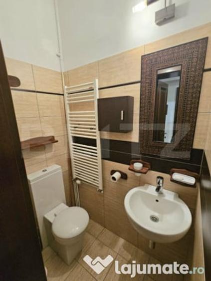 Apartament cu 3 camere decomandat în Central