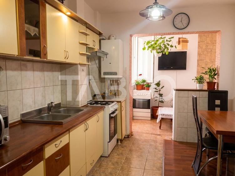 Apartament cu 3 camere decomandat, mobilat în Cisnădie