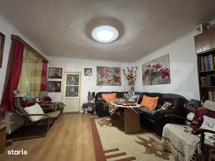 Casă cu 3 camere în Băița