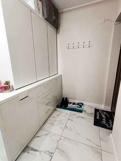 Apartament cu 3 camere decomandat în Chiajna