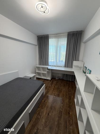 Apartament cu 3 camere decomandat în Berceni
