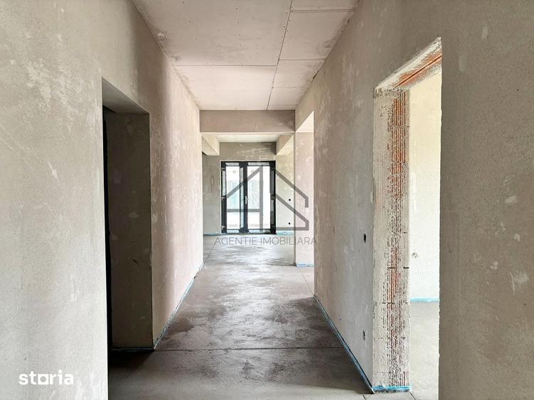 Casă cu 4 camere cu Teren 750 Mp în Central