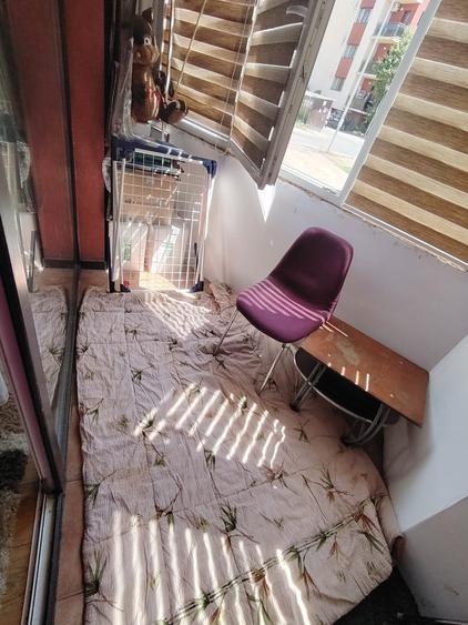 Apartament cu 3 camere decomandat în Florești