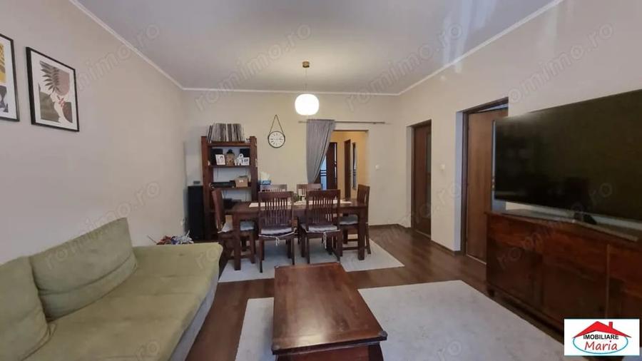 Apartament cu 3 camere în Central