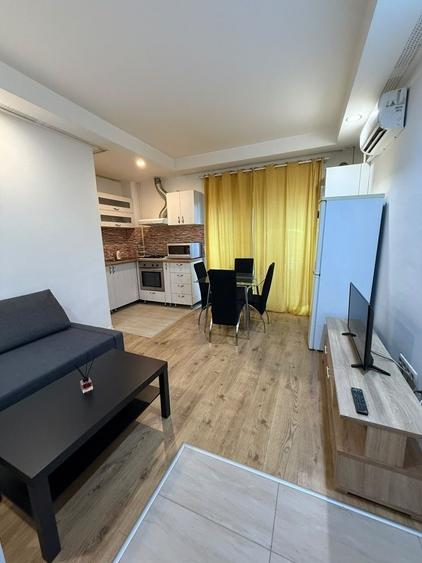 Apartament cu 2 camere semidecomandat în Ștefăneștii de Jos