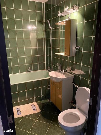 Apartament cu 3 camere semidecomandate, Centru - 12