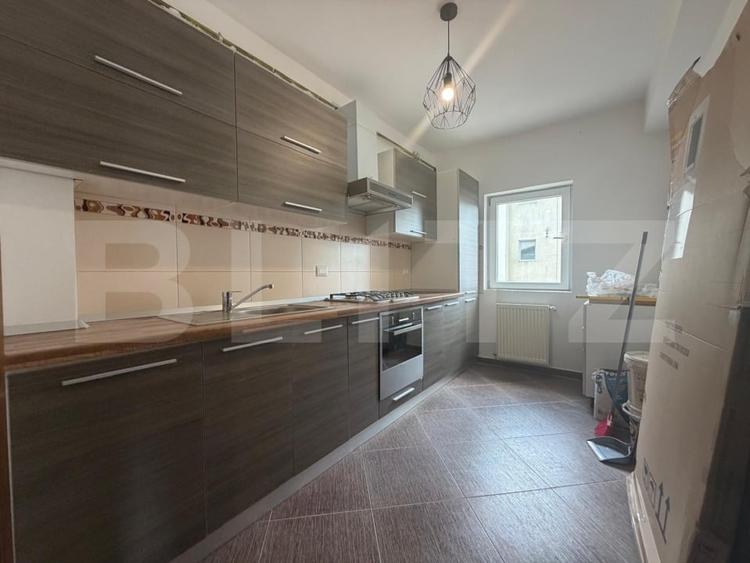 Apartament cu 2 camere decomandat, mobilat în Florești