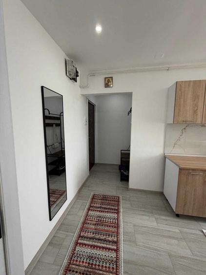 Apartament cu 2 camere decomandat în Nicolina