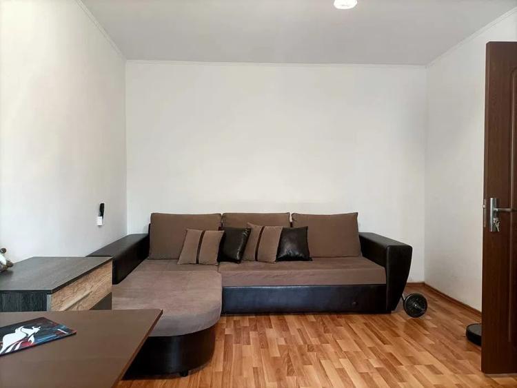 Apartament cu 2 camere decomandat, mobilat în Rahova
