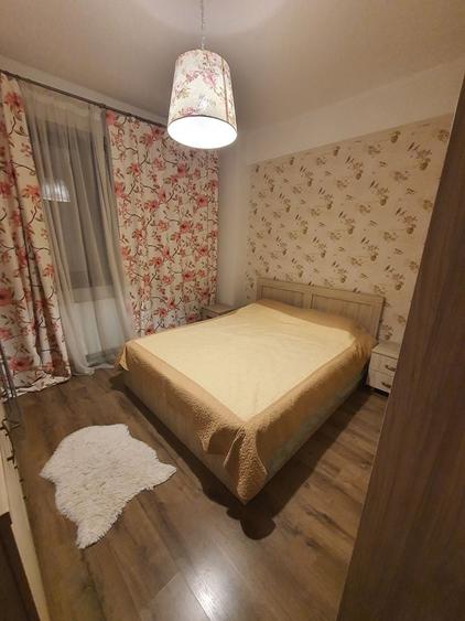 Apartament cu 2 camere decomandat în Palazu Mare
