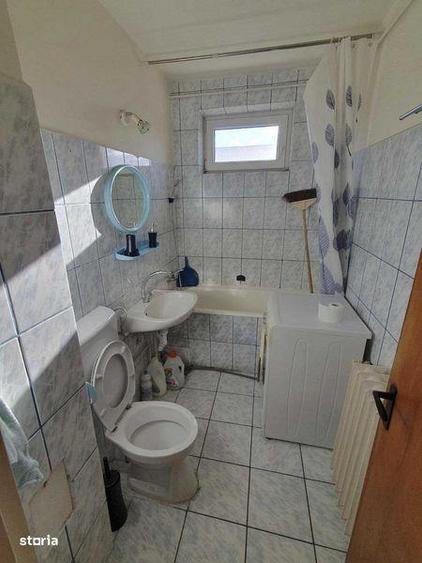 Apartament cu 2 camere decomandat, mobilat în Central