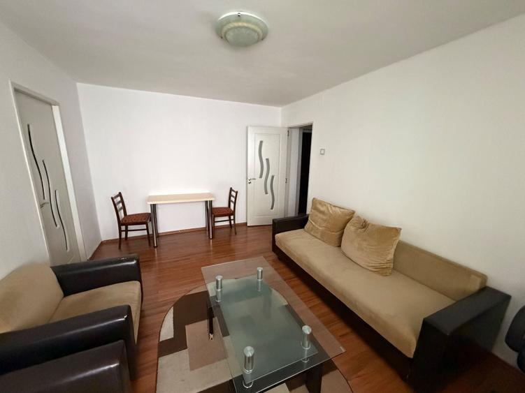Apartament cu 2 camere în Cetate