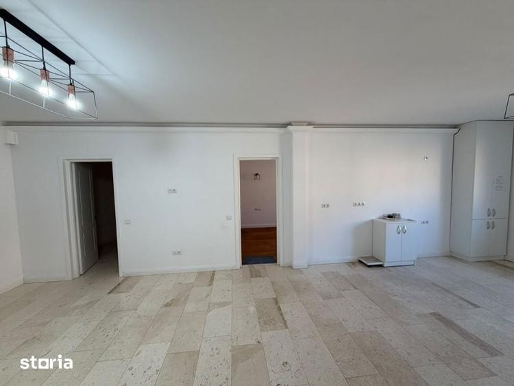 Spațiu comercial, de 76 mp, în Progresul