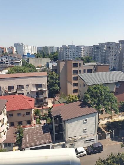 Garsonieră semidecomandată în Est