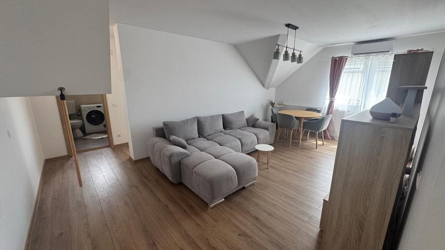 Apartament cu 2 camere decomandat, mobilat în Șelimbăr