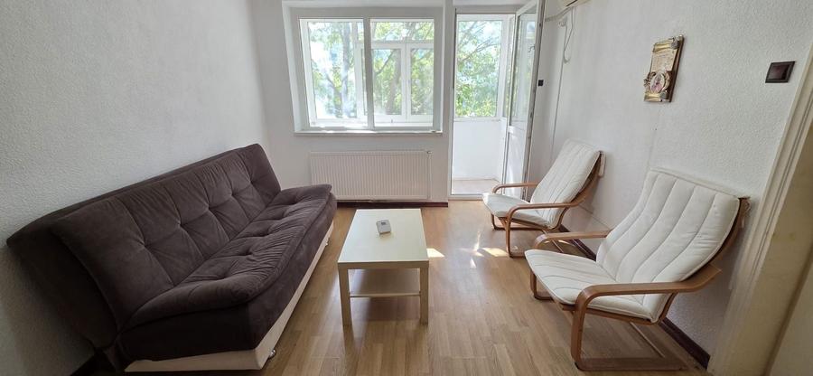Apartament cu 2 camere semidecomandat, mobilat în Tomis II