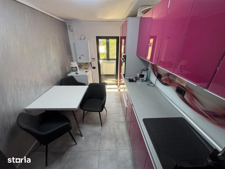 Apartament cu 3 camere decomandat, mobilat în Coiciu