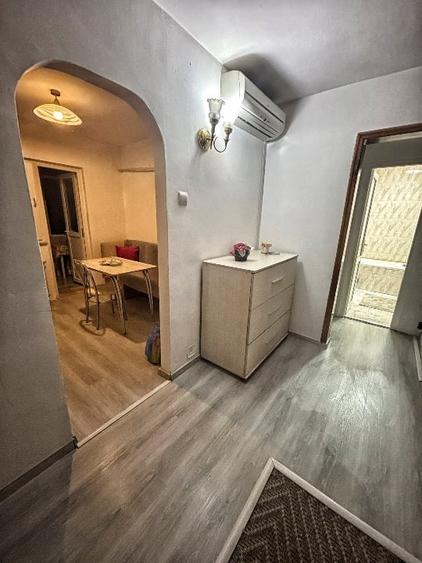 Apartament cu 2 camere decomandat în Gara