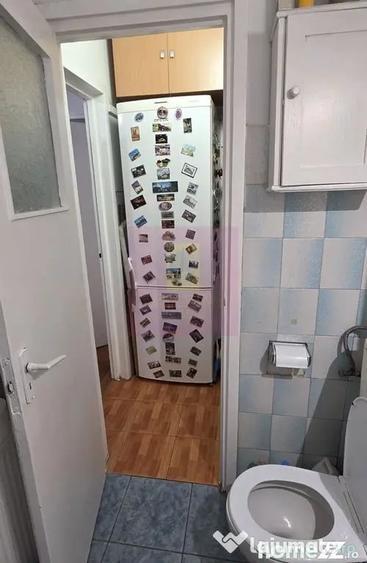 Apartament cu 3 camere decomandat în Piața Centrală