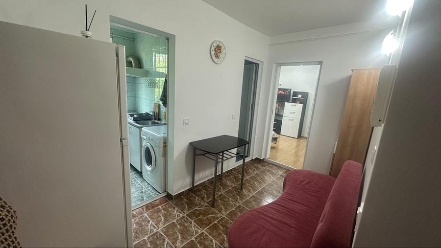 Apartament cu 2 camere semidecomandat în City Park Mall