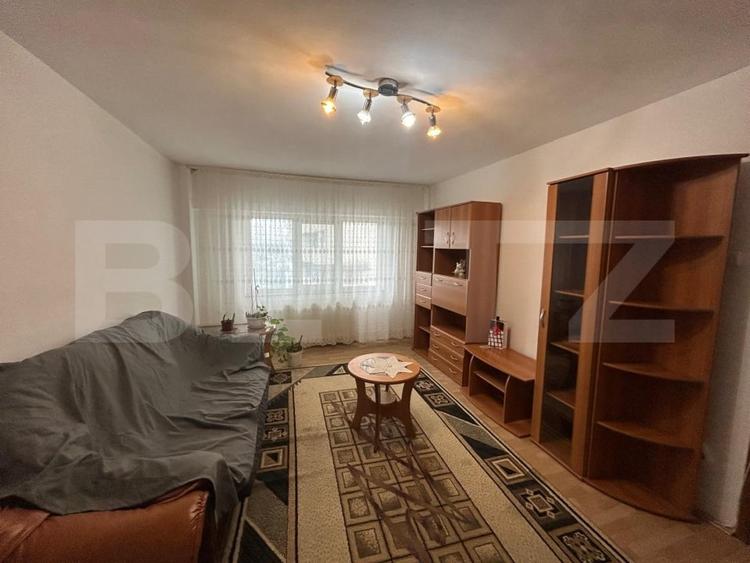 Apartament cu 2 camere decomandat, mobilat în Micro 11