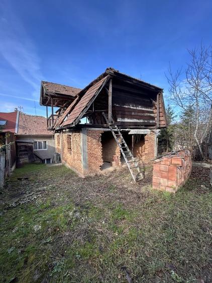 Casă cu 2 camere în Gruia