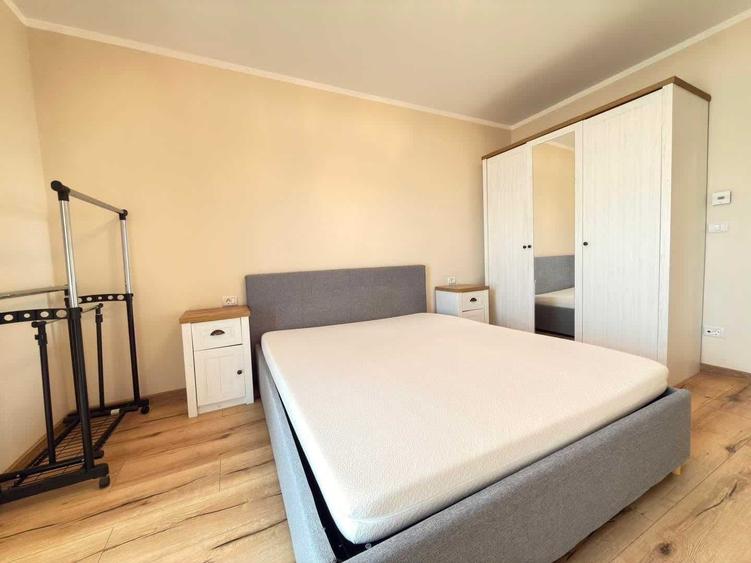 Apartament cu 2 camere decomandat în Spitalul Județean