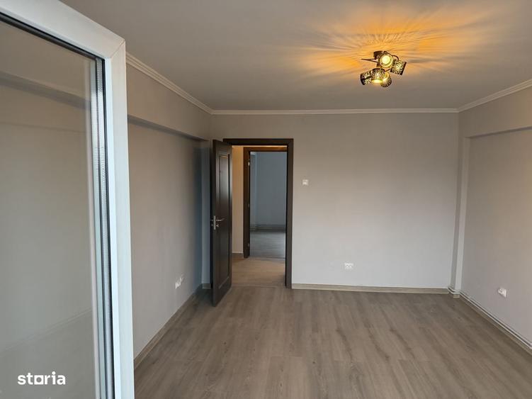 Apartament cu 2 camere decomandat în Exterior Vest