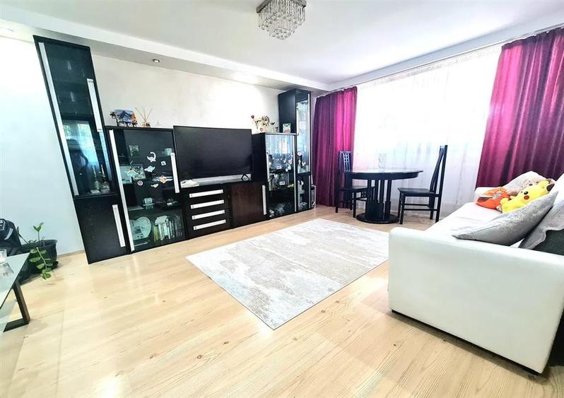 Casă cu 4 camere cu Teren 300 Mp în Chercea