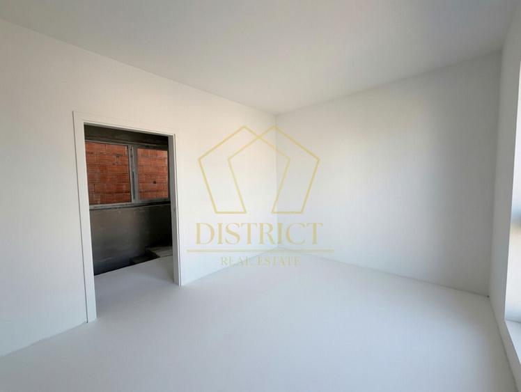 Duplex cu 4 camere cu Canalizare în Moșnița Veche