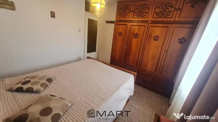 Apartament cu 3 camere decomandat în Ștrand